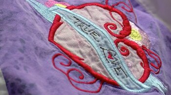 Entre los souvenirs de los