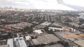 El avión comenzó el descenso