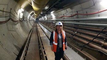 La ingeniera Marcela Álvarez dentro