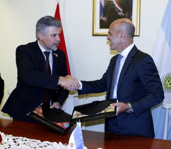 Giuzzio y Arribas tras la