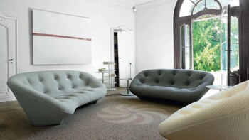 Ploum es un sofá diseñado