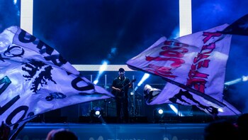 Las Pelotas y sus banderas