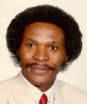 Allan Mann, padre del menor, en una foto de 1987