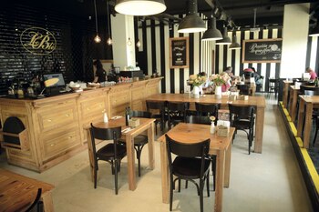 LE BLÉ. Sucre 4300 (esq.