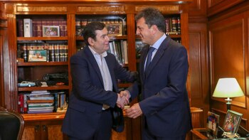 El gobernador de Santiago del Estero, Gerardo Zamora, y el líder del Frente Renovador, Sergio Massa