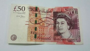 El Banco de Inglaterra tiene que fijar una fecha para que el nuevo billete entre en circulación, si bien se lanzará después de la introducción del polímero de 20 libras, con el pintor JMW Turner, en 2020