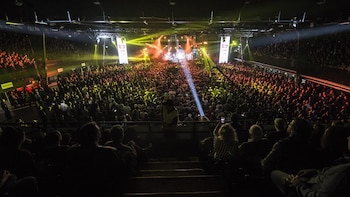 Después de varios años de