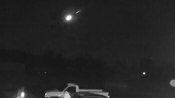 Octubre y Noviembre tiene uno