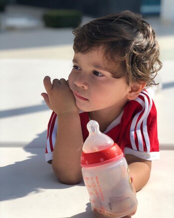 La primera foto de Mateo