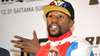 Mayweather asegura no se anunció