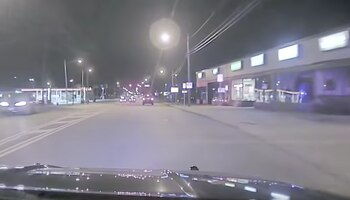 En muy poco tiempo el niño aceleró lo suficiente para dejar atrás a la policía durante la persecución en la ciudad de Cleveland, Ohio