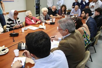 Las Abuelas de Plaza de