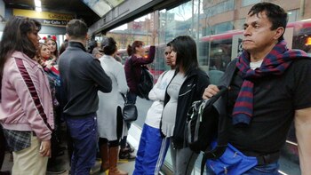 La joven paga 7,8 dólares