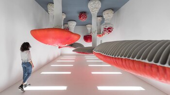 De los nueve pisos de