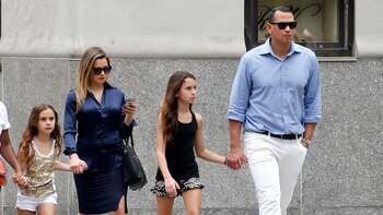 Alex y Cynthia Rodríguez junto