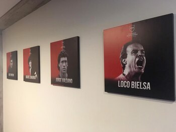 La imagen de Bielsa junto