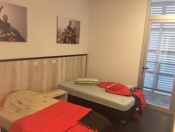 Uno de los dormitorios de