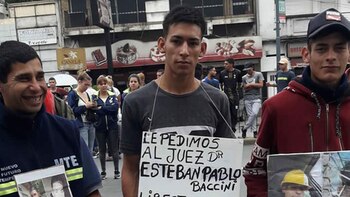 La protesta se realizó frente