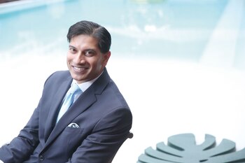 Cirujano top. El Dr .