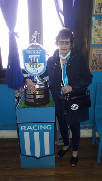 Junto a la Copa Libertadores