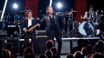 Maná durante la entrega del