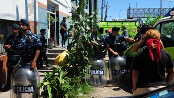 Algunos familiares se acercaron para