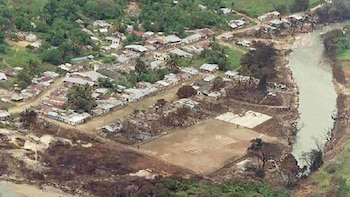 El combustible derramado se expandió
