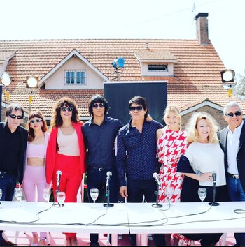 Parte del elenco de la