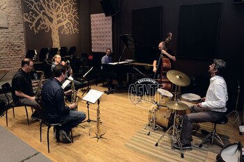 Escalandrum ensayando en Buenos Aires