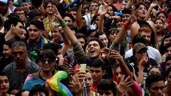 En Plaza de Mayo, hubo varios shows musicales con el cierre de Jimena Barón