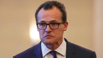 Plunkett habló luego de confirmar