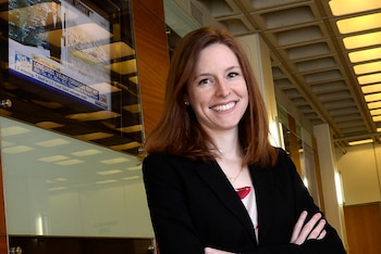 Natalie Jomini Stroud, profesora en