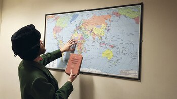 ENTER THE EXIT. Dato: todas