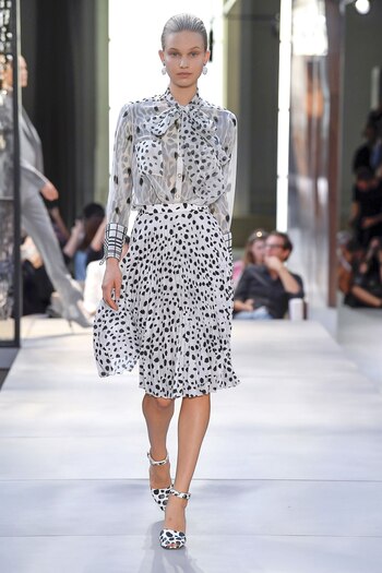Los lunares cobraron protagonismo en las pasarelas