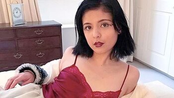 La adolescente ofrecía servicios a