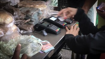 Las transacciones en dólares son