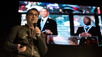 El creativo Carlos Pérez, presidente