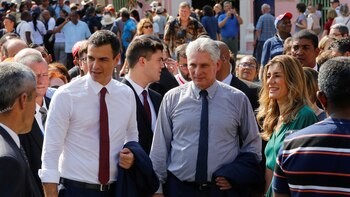 Miguel Diaz-Canel y Pedro Sanchez (REUTERS/Stringer)