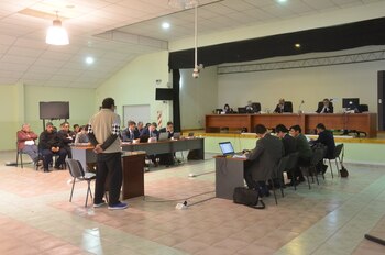 (Sebastian Fariña Petersen)