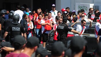 Adentro del Monumental había desconocimiento