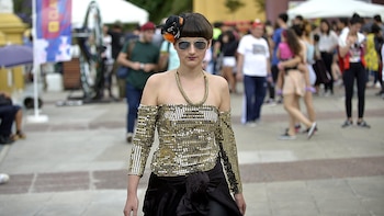 Distintos looks se apoderaron del festival clave 13/17. Extravagantes, llamativos e incluso cosplayers, simulando ser algún personaje de una serie o un libro