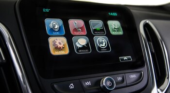 Chevrolet Equinox Premier está equipada con el sistema MyLink