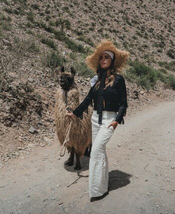 Cárdigan con flecos ($ 5.950,