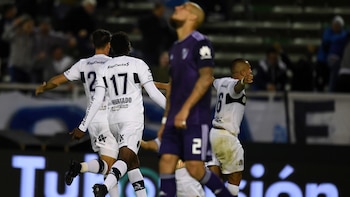 Maidana sufre ante el festejo