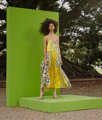 Vestido de twill de seda,