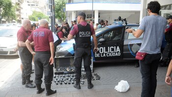 Secuestro de los handies (Dino