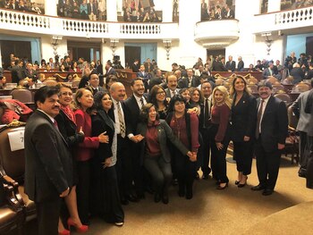 Marti Batres y diputados de