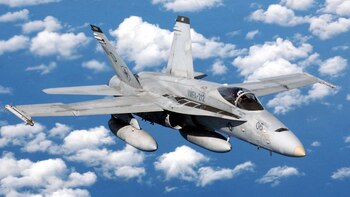 Un caza F-18 Hornet