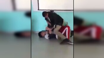 El docente sometió a su