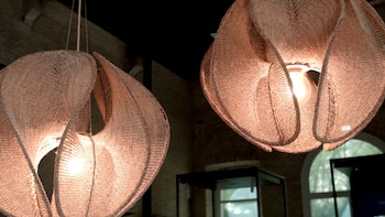 Las lámparas realizadas en corcho